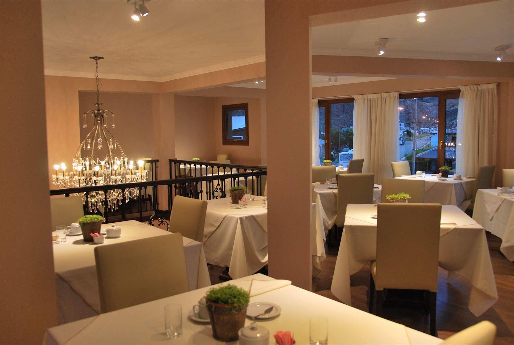 Chalten Suites Hotel إل تشالتين المظهر الخارجي الصورة